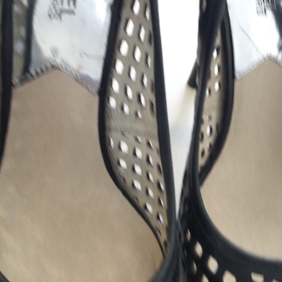 Near New Gorgeous Black Michael Kors High Heels - Picture 8 of 11